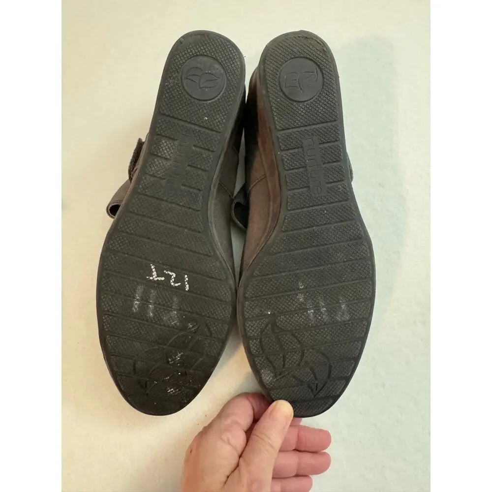 Nurture by Lamaze New Leather Suede Gray 2